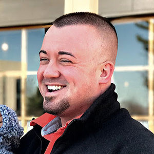 Meet your Posher, Denny